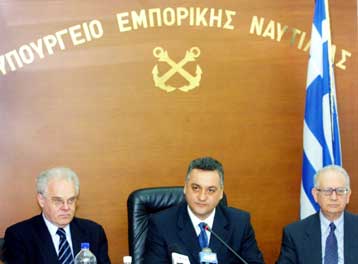 Ενίσχυση 500 ευρώ σε 4.500 ανέργους της ναυπηγοεπισκευαστικής ζώνης