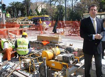 Βέβαιος για την έγκαιρη ολοκλήρωση του έργου του τραμ δήλωσε ο Μιχάλης Λιάπης