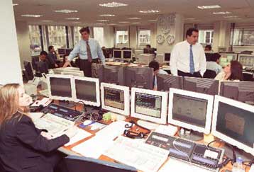 Μονόδρομος η αύξηση του κρατικού δανεισμού λόγω των αυξημένων ελλειμμάτων