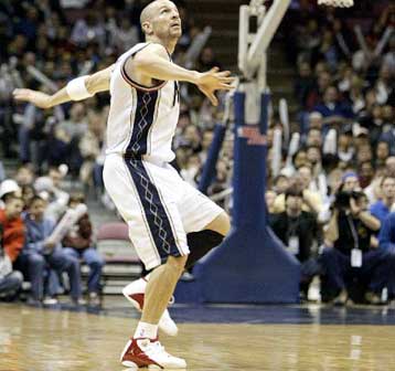 Δύσκολη επικράτηση των Τίμπεργουλβς επί των Κινγκς μέσα στο Σακραμέντο