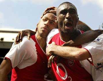 Επιστροφή στις επιτυχίες για την Αρσεναλ με το εμφατικό 4-2 επί της Λίβερπουλ