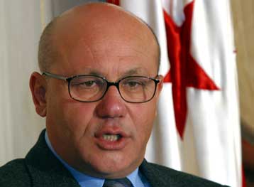 Απορρίπτει ο Μεχμέτ Αλί Ταλάτ την πρόταση ΑΚΕΛ για αναβολή των δημοψηφισμάτων