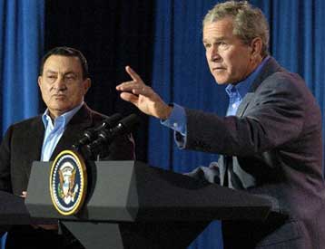 Μπους και Μουμπάρακ καλωσορίζουν ενδεχόμενο αποχώρησης των Ισραηλινών από τη Γάζα