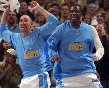 Διά χειρός Μάρκους Κάμπι οι Νάγκετς πέρασαν στα πλέι οφ της Δυτικής Περιφέρειας