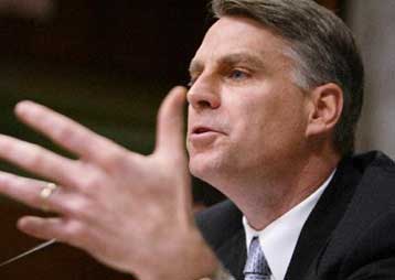 Οι ΗΠΑ ήταν «ανοχύρωτες» την 11η Σεπτεμβρίου 2001, καταθέτει ο αρχηγός της CIA