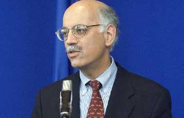 Σε 2 δισ. ευρώ το κόστος επανένωσης της Κύπρου – Βοήθεια 400 εκατ. δολαρίων από ΗΠΑ