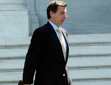 Επίσπευση των μέτρων ασφάλειας στις μεταφορές και επικοινωνίες ζήτησε ο Μ.Λιάπης