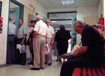 Από το 2005 οι αυξήσεις σε ΕΚΑΣ και αγροτικές συντάξεις, δηλώνει ο Γ.Αλογοσκούφης