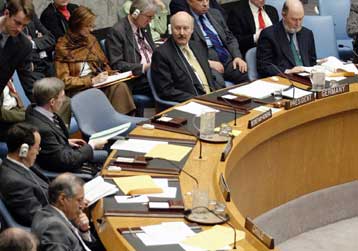 «Όχι» στις πιέσεις για υιοθέτηση του σχεδίου Ανάν είπε το Συμβούλιο Ασφαλείας