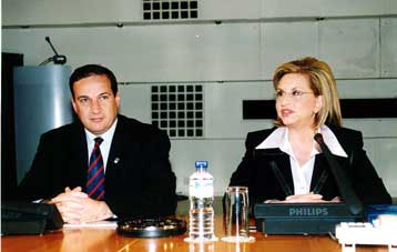 Διαδοχικές συναντήσεις Καραμανλή με υπουργούς για την Ολυμπιακή προετοιμασία