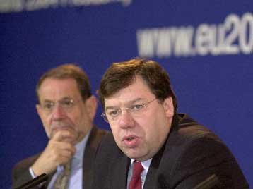 Ως ιστορική ευκαιρία βλέπει τα δημοψηφίσματα για το Κυπριακό η ιρλανδική προεδρία