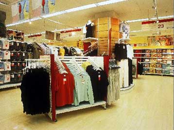 Υπέρ της διεύρυνσης του ωραρίου στις τουριστικές περιοχές τάσσονται οι έμποροι