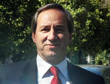 Στον κλοιό της Eurostat και του ΟΟΣΑ η ελληνική οικονομία