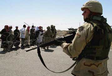 Οι ΗΠΑ χαλαρώνουν τον αποκλεισμό στην ταραγμένη σουνιτική Φαλούτζα