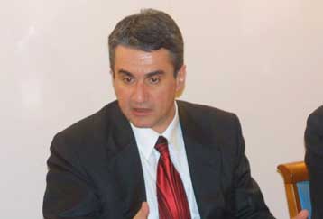 Επιστροφή στα πάτρια εδάφη για τους πέντε Έλληνες ναυτικούς του Tasman Spirit