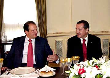 Στη μετά το δημοψήφισμα εποχή εστιάζει το ενδιαφέρον της η κυβέρνηση