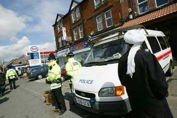 Απετράπη τρομοκρατικό χτύπημα σε αθλητικές εγκαταστάσεις, υποστηρίζει ο αγγλικός Τύπος