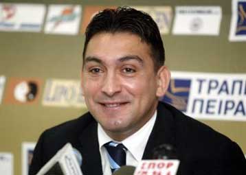 Μαζί με την ΑΕΚ ακόμα και στην Γ Εθνική ο Ντουμιτρέσκου!