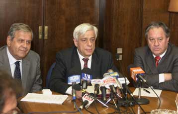 Πάταξη γραφειοκρατίας και ρυθμίσεις για τους ΟΤΑ στο πρώτο νομοσχέδιο της κυβέρνησης