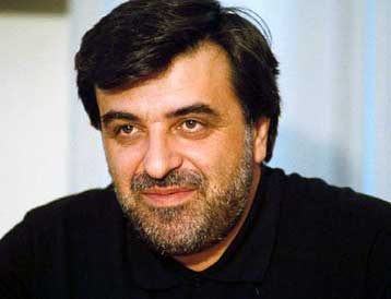 Αντιδρούν οι δημόσιοι υπάλληλοι στο νομοσχέδιο για την «επανίδρυση του κράτους»