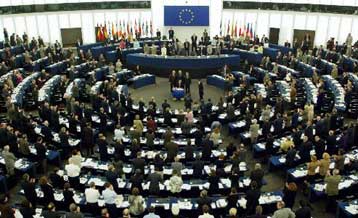 Στο Ευρωπαϊκό Δικαστήριο η συμφωνία για τη διαβίβαση προσωπικών στοιχείων στις ΗΠΑ