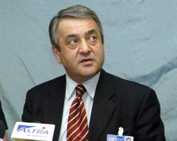 Λύπη και απορία εξέφρασε η κυπριακή κυβέρνηση για τις δηλώσεις Φερχόιγκεν – Κοξ