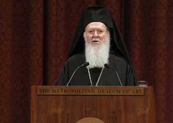 Καμία κρίση στις σχέσεις με την Εκκλησία της Ελλάδος, διαβεβαιώνει το Φανάρι