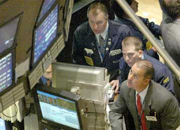 Με θετικό πρόσημο Nasdaq και Dow Jones στο κλείσιμο της Πέμπτης