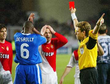 Παίζει στον τελικό του Champions League ο Ζήκος, αν προκριθεί η Μονακό