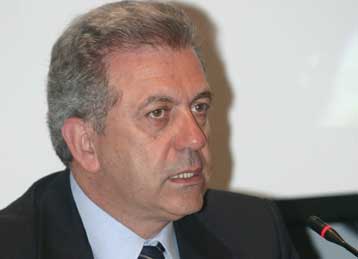 Παρουσία Αβραμόπουλου η θεμελίωση του κτιρίου του Ξενοδοχειακού Επιμελητηρίου