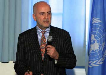 Αποχωρεί από τη διαδικασία για το Κυπριακό ο Αλβαρο ντε Σότο