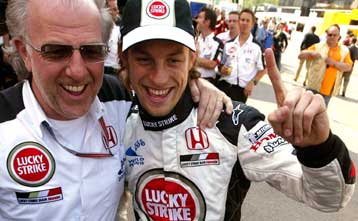 Στην pole position της Ίμολα ο Μπάτον-Τον ακολουθούν Μ. Σουμάχερ και Μοντόγια