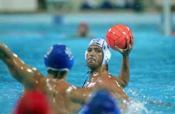 Δεν εκμεταλλεύτηκε την έδρα της η Βουλιαγμένη, 11-11 με την Μπαρτσελόνα