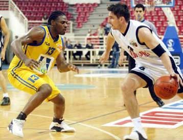 Εκτός οκτάδας ο Πανιώνιος, 103-81 από τον Αρη-Κινδυνεύει και το Περιστέρι