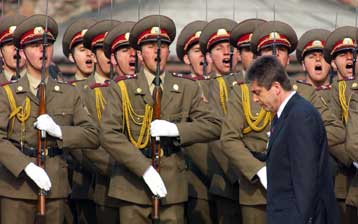 Επίθεση εναντίον της αυτοκινητοπομπής του Βούλγαρου προέδρου στη Φαλούτζα