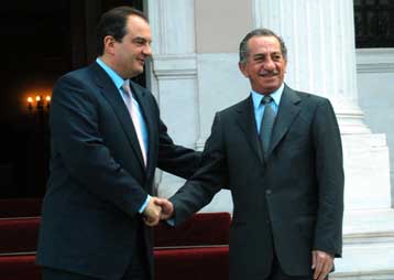 Η νέα στρατηγική για το Κυπριακό στο επίκεντρο των επαφών Τ.Παπαδόπουλου στην Αθήνα