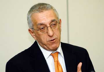 Έως τον Ιούνιο τα νομοσχέδια για τη διοίκηση και τα χρέη των νοσοκομείων