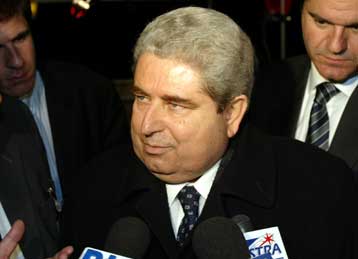 Επαφές ΑΚΕΛ με Τ.Παπαδόπουλο επί των σημείων του σχεδίου Ανάν που χρήζουν αλλαγής