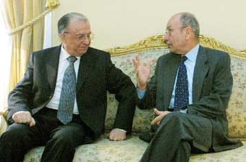 Επαφές Στεφανόπουλου με την πολιτική και πολιτειακή ηγεσία της Ρουμανίας