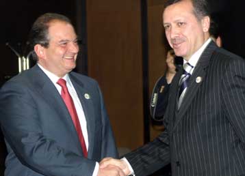 Από τις 6 έως τις 8 Μαΐου η επίσκεψη του Τούρκου πρωθυπουργού στην Αθήνα