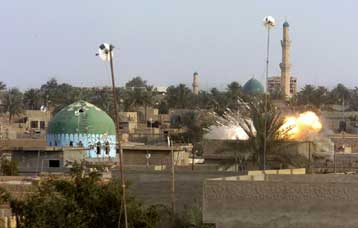 Μεγάλες καταστροφές στη Φαλούτζα στις σφοδρότερες επιθέσεις από την «εκεχειρία»