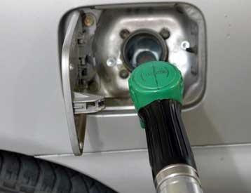 Νέο ρεκόρ όλων των εποχών για την τιμή της βενζίνης δείχνουν τα στοιχεία του ΥΠΑΝ