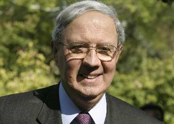 Αυστηρές συστάσεις της Τράπεζας της Ελλάδος για δαπάνες και μισθούς