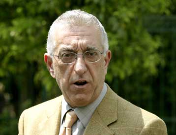 Από το 2005 οι αλλαγές στις σχέσεις εργασίας των νοσοκομειακών γιατρών