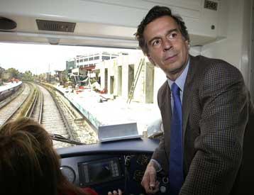 Ικανοποιημένος ο Μ.Λιάπης από την πορεία των εργασιών στον ΗΣΑΠ