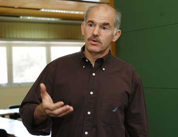 Στα μέσα Μαΐου η συνεδρίαση του Εθνικού Συμβουλίου Ανασυγκρότησης του ΠΑΣΟΚ