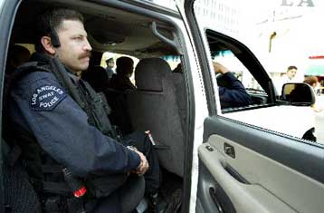 Συναγερμός στο Λος Αντζελες υπό το φόβο τρομοκρατικών επιθέσεων σε εμπορικά κέντρα