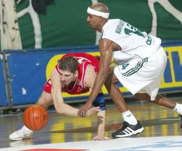 Το πιο αμφίρροπο πρωτάθλημα μπάσκετ κρίνεται την Κυριακή