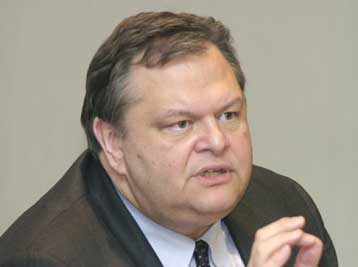 Κριτική Βενιζέλου για την κυβερνητική απραξία στο θέμα της Κύπρου και της Εκκλησίας