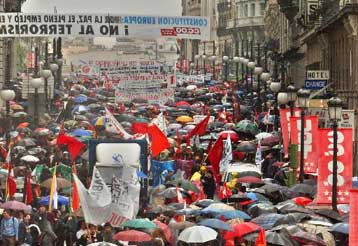 «Κύμα» διαδηλώσεων σε ολόκληρο τον πλανήτη για την εργατική Πρωτομαγιά